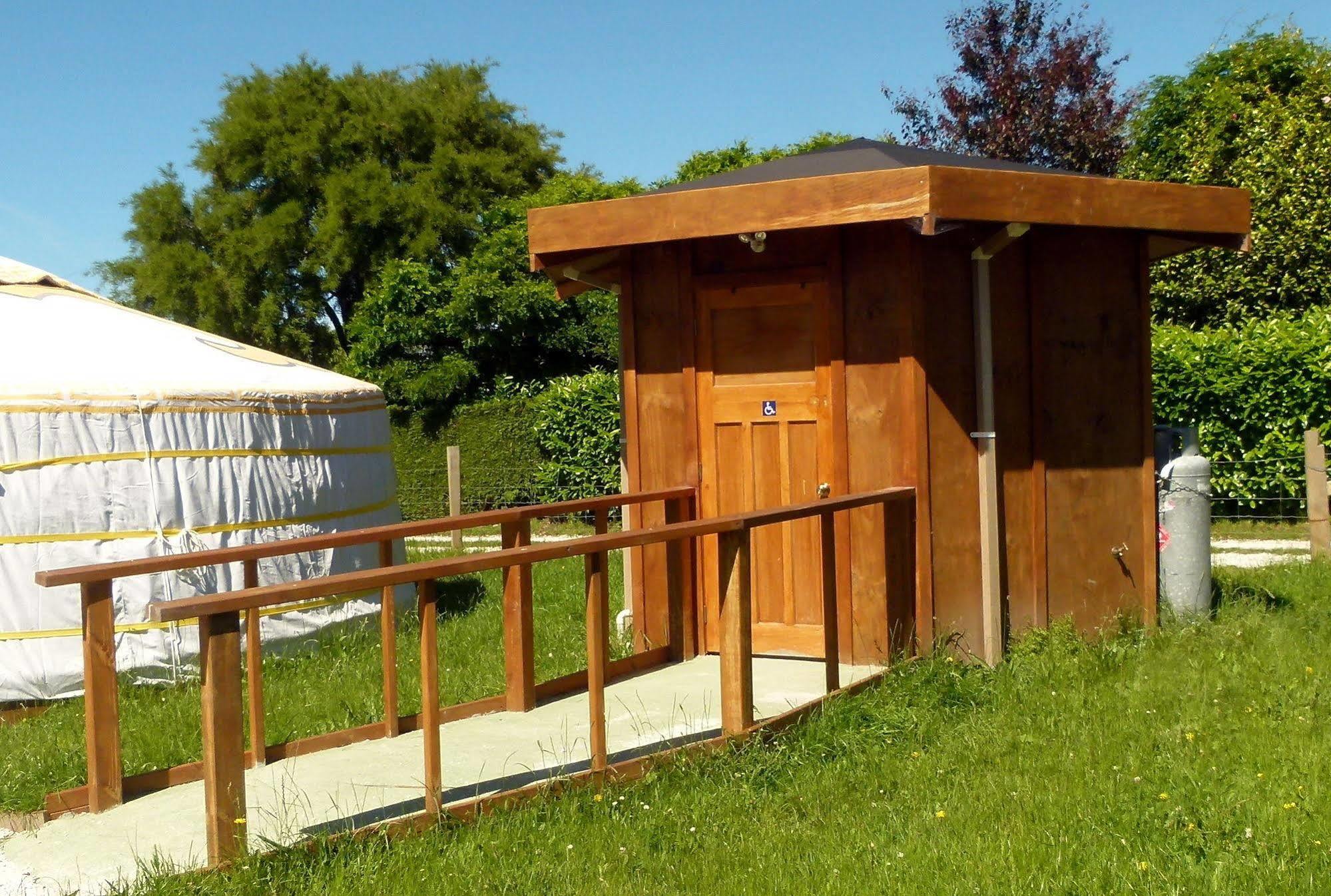 Wacky Stays - Unique Farm-Stay Glamping Rentals, Free Animal Feeding Tours Kaikoura Kültér fotó