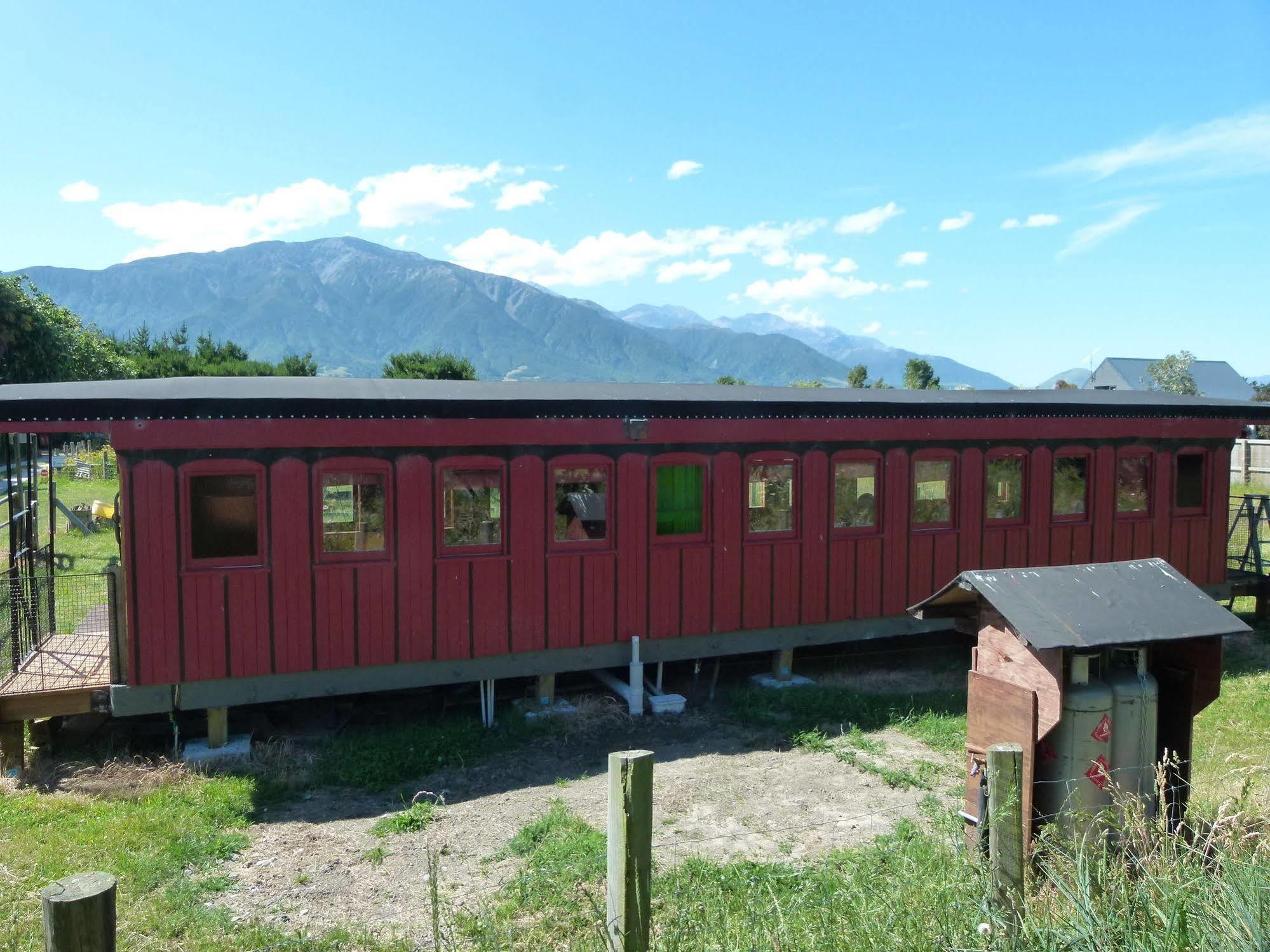 Wacky Stays - Unique Farm-Stay Glamping Rentals, Free Animal Feeding Tours Kaikoura Kültér fotó